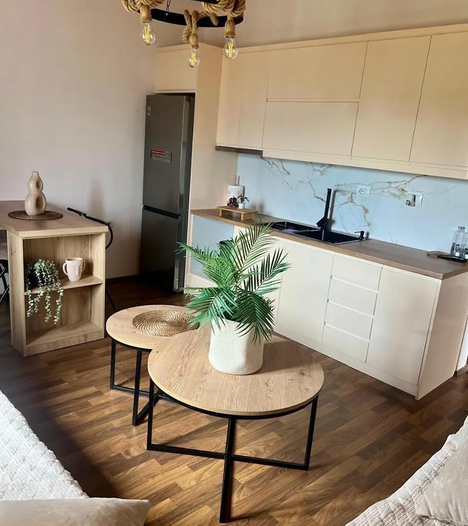 Appartement Zere House à Polisi i Vogel